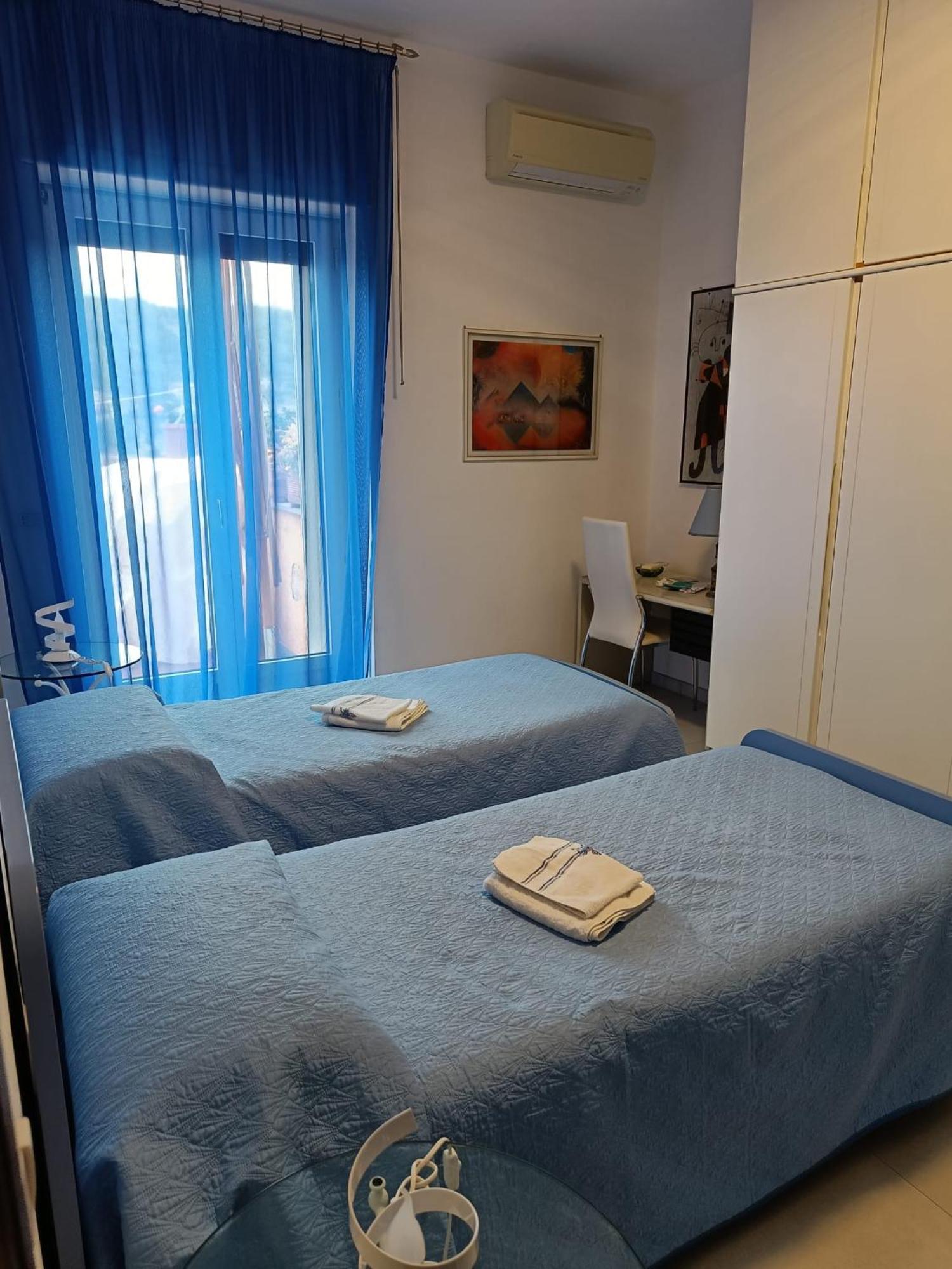 La Casa Di Elba E Mario Apartman Porto Santo Stefano  Kültér fotó