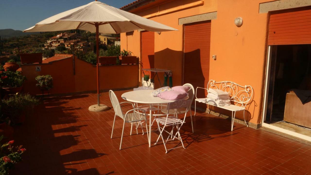 La Casa Di Elba E Mario Apartman Porto Santo Stefano  Kültér fotó